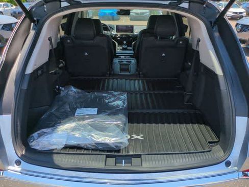 Certified 2026 Acura MDX FWD w/ Technology Package image 37