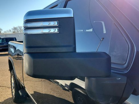 Used 2024 Chevrolet Silverado 3500 High Country w/ Technology Package image 6