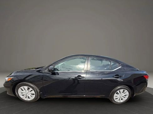 Used 2022 Nissan Sentra S image 8