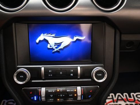Used 2020 Ford Mustang GT Premium w/ Equipment Group 401A RWD image 30