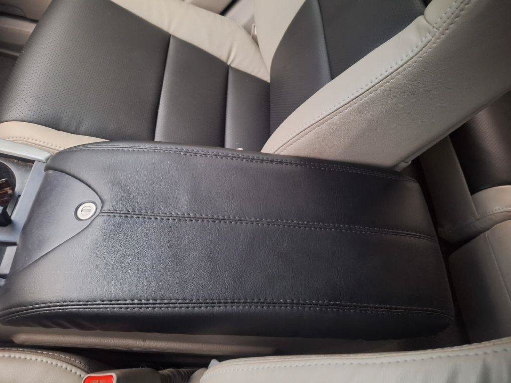 Used 2008 Acura RDX w/ Technology Package AWD/4WD image 3