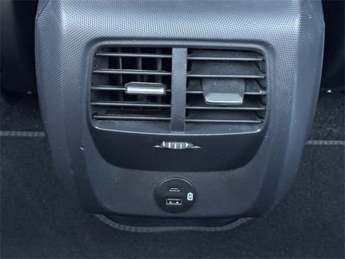 Used 2021 Ford Mustang Mach-E Premium image 28