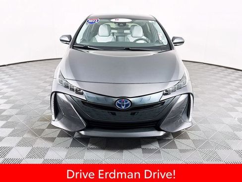 Used 2022 Toyota Prius Prime XLE FWD image 2