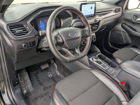 Used 2025 Ford Escape ST-Line AWD/4WD image 15