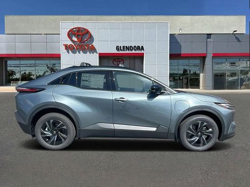 New 2026 Toyota C-HR AWD/4WD image 2