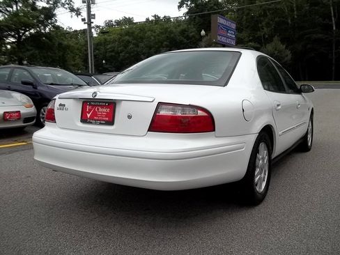 Used 2005 Mercury Sable LS image 4