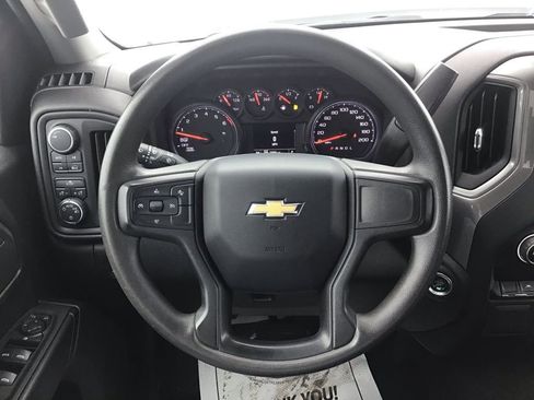Used 2023 Chevrolet Silverado 1500 Custom image 29