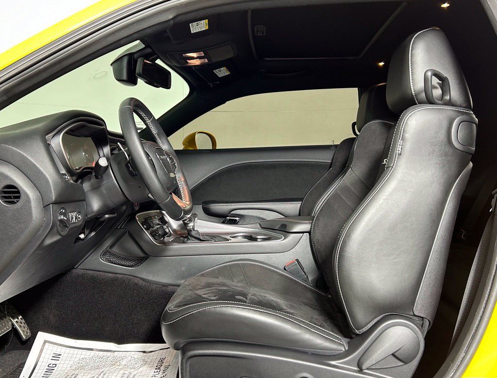 Used 2019 Dodge Challenger SRT Hellcat Redeye RWD image 30