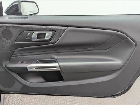 Used 2024 Ford Mustang Premium image 19