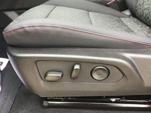 New 2026 Chevrolet Colorado Z71 image 27