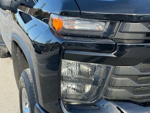 Used 2024 Chevrolet Silverado 2500 W/T image 17