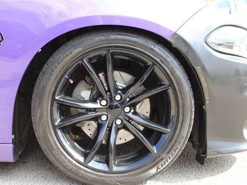 Used 2016 Dodge Charger R/T w/ Plus Group image 31