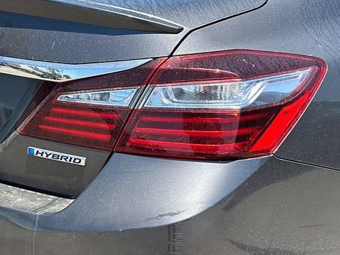 Used 2017 Honda Accord EX-L image 7