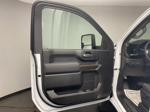 New 2026 Chevrolet Silverado 2500 LT w/ Convenience Package image 9