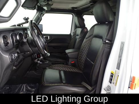 Used 2021 Jeep Gladiator Overland image 11