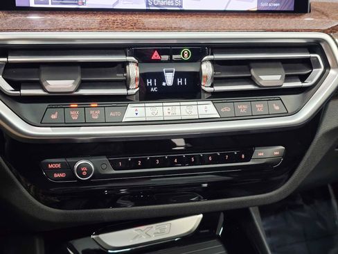 Used 2024 BMW X3 xDrive30i w/ Premium Package image 15