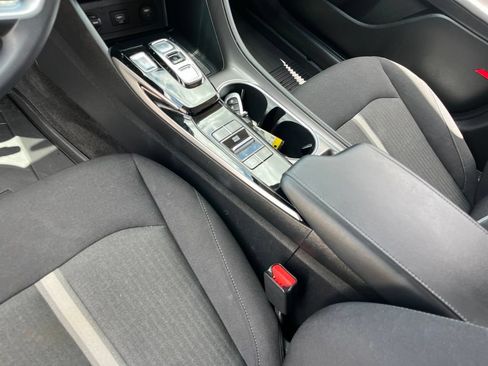 Used 2023 Hyundai Sonata SEL FWD image 18
