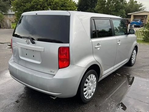 Used 2009 Scion xB FWD image 3