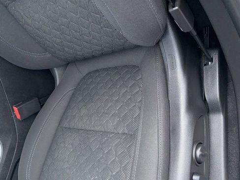 Used 2022 Chevrolet Blazer LT image 6