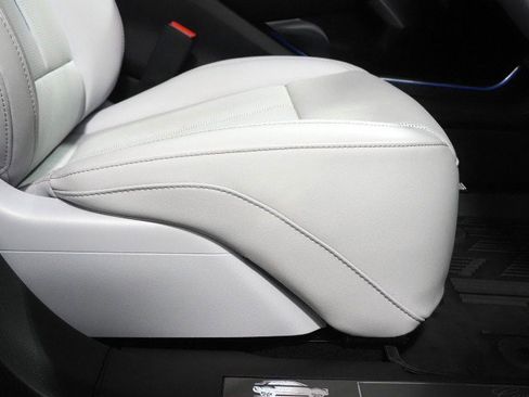Used 2024 Cadillac Lyriq Sport w/ LPO, Floor Liner Package RWD image 67