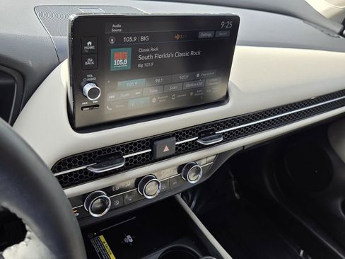 Certified 2024 Honda HR-V EX-L image 19