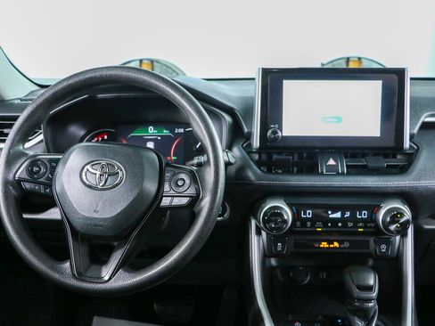 Used 2023 Toyota RAV4 XLE w/ Convenience Package FWD image 17