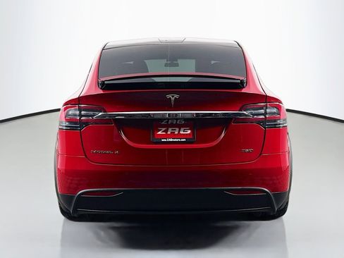 Used 2016 Tesla Model X image 4