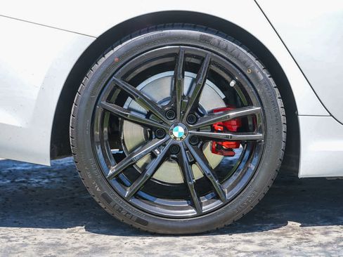 Used 2022 BMW M340i RWD image 8