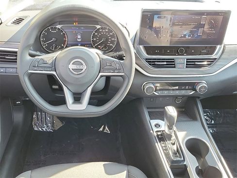 New 2025 Nissan Altima 2.5 SV w/ SV Special Edition Package image 5