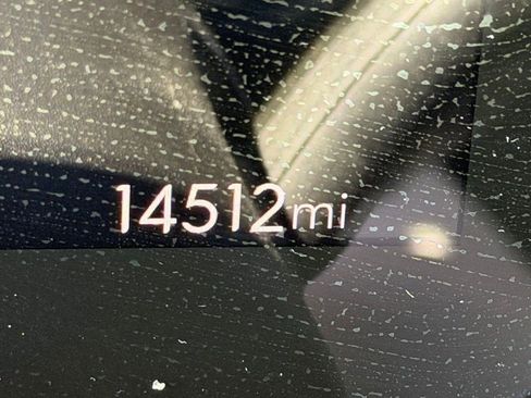 Used 2024 Buick Encore GX Sport Touring image 10