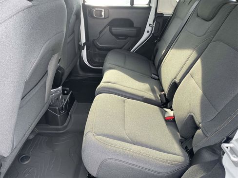 New 2025 Jeep Wrangler Sport S image 27