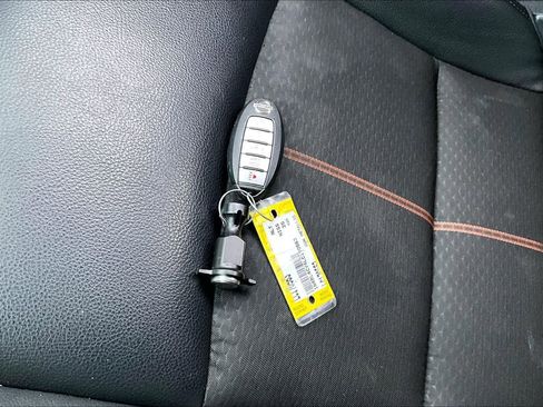 Used 2020 Nissan Altima 2.5 SR w/ Premium Package image 14