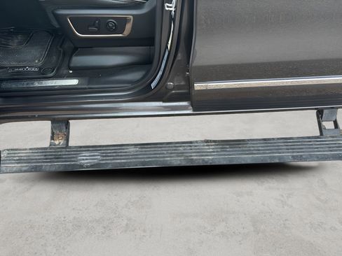 Used 2021 RAM 1500 Limited image 16