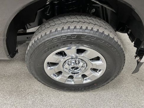 Used 2025 Ford F350 Lariat w/ Lariat Ultimate Package image 18