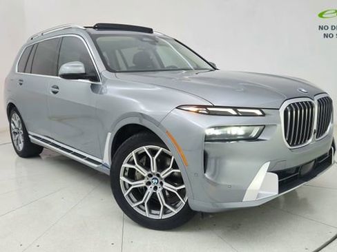 Used 2025 BMW X7 xDrive40i AWD/4WD image 93