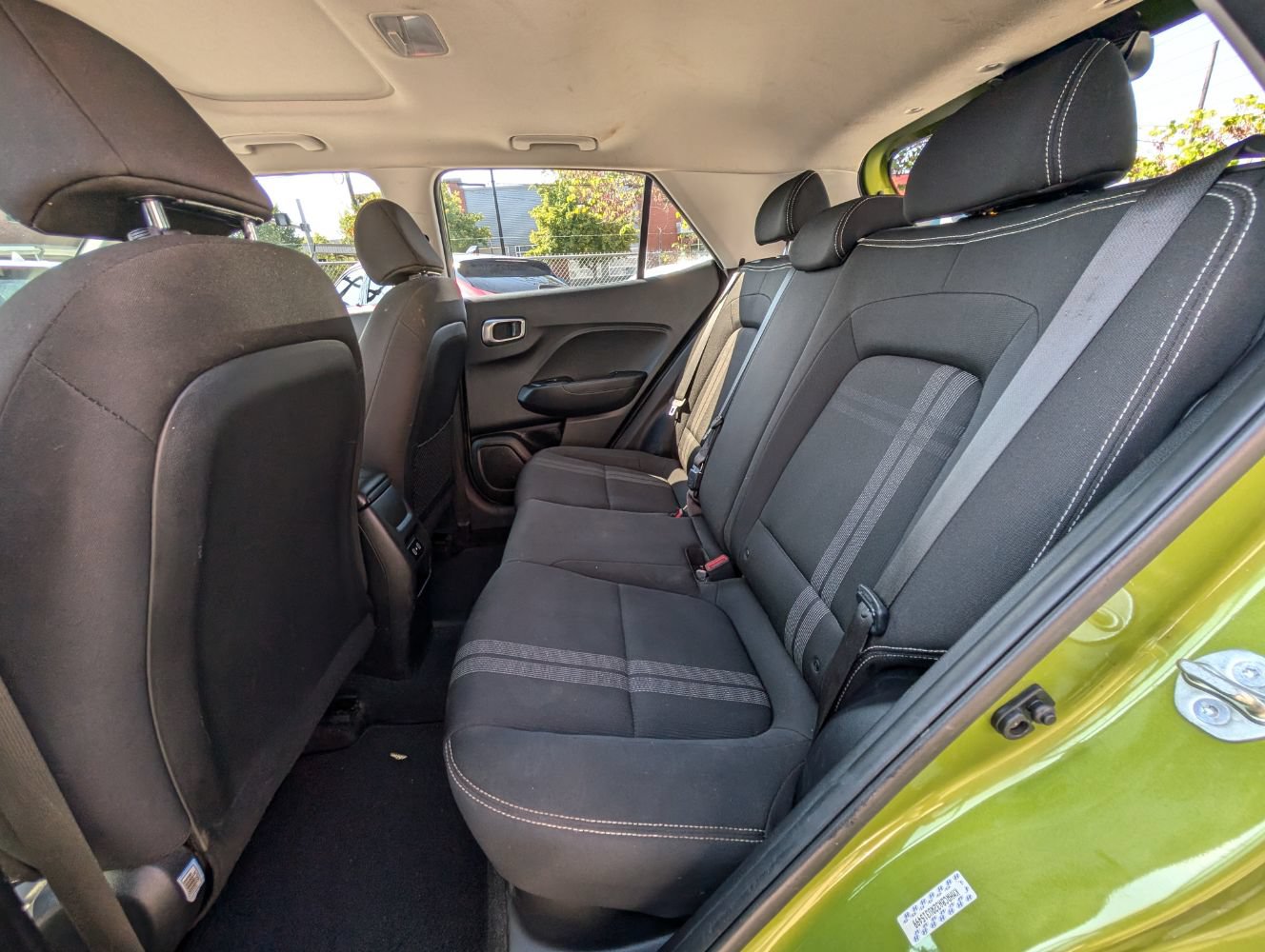 Used 2024 Hyundai Venue SEL FWD image 17