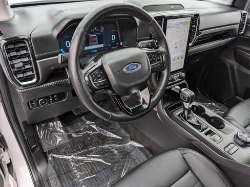 Certified 2025 Ford Ranger Lariat w/ Advanced Towing Package image 2