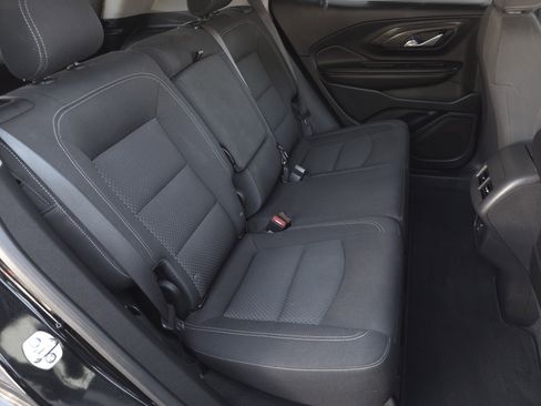 Used 2024 GMC Terrain SLE image 29