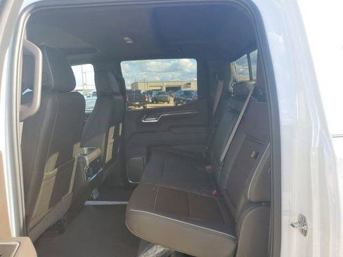 New 2026 GMC Sierra 1500 Denali w/ Technology Package AWD/4WD image 9