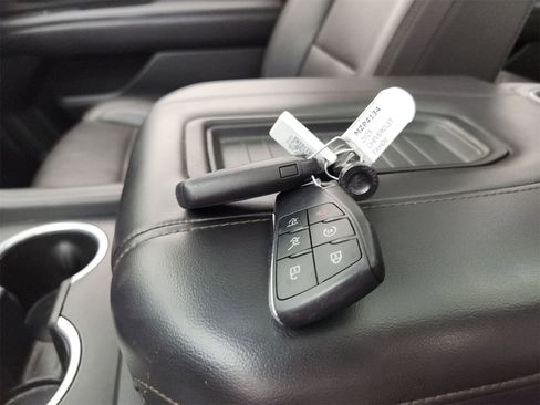 Used 2023 Chevrolet Tahoe High Country image 25