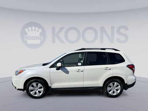 Used 2014 Subaru Forester 2.5i Premium w/ Protection Package #1 AWD/4WD image 2