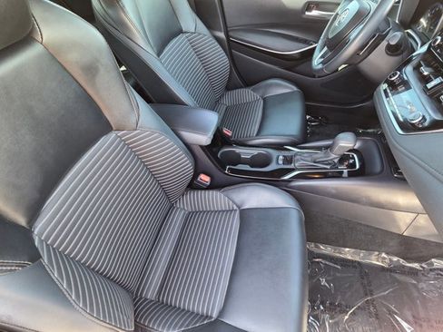 Certified 2022 Toyota Corolla XSE FWD image 19