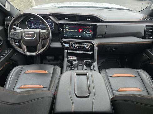Used 2022 GMC Sierra 1500 AT4 w/ AT4 Premium Package image 24