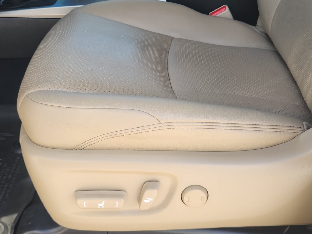 Certified 2022 Toyota 4Runner Limited AWD/4WD image 17