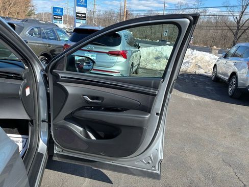 Used 2024 Hyundai Tucson Limited image 46