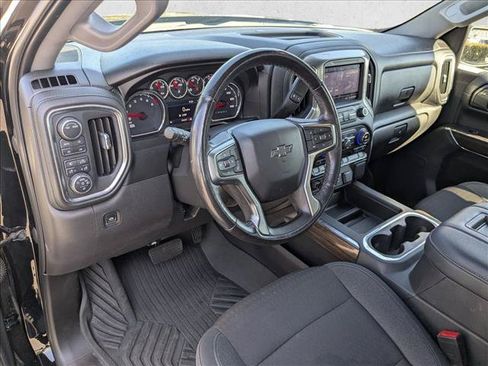 Used 2021 Chevrolet Silverado 1500 LT Trail Boss w/ Safety Package AWD/4WD image 9