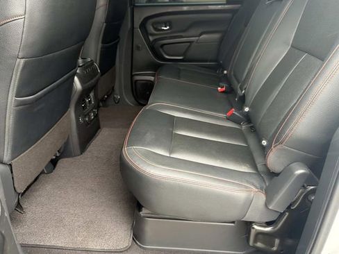 Used 2023 Nissan Titan PRO-4X w/ Pro-4x Convenience Package AWD/4WD image 22
