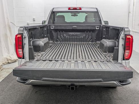 Used 2022 GMC Sierra 1500 Pro w/ Convenience Package image 9