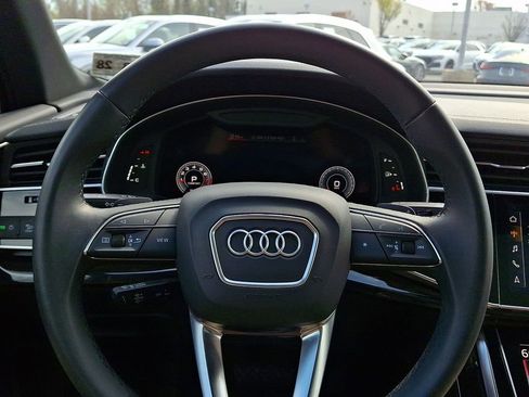 Used 2023 Audi Q7 2.0T Premium w/ Convenience Package AWD/4WD image 23
