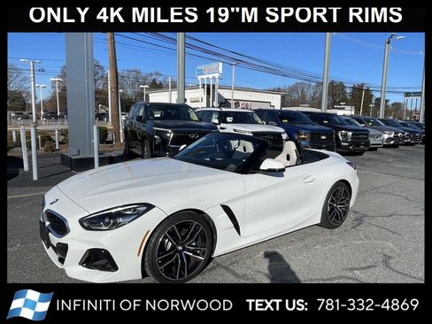 Used 2023 BMW Z4 sDrive30i w/ Convenience Package image 1